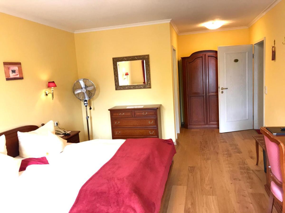 Hotel Garni Wiestor Uberlingen Exterior photo